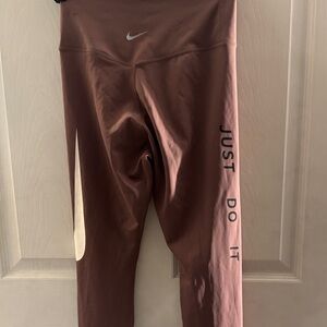 Nike women’s Chocolate Brown Leggings